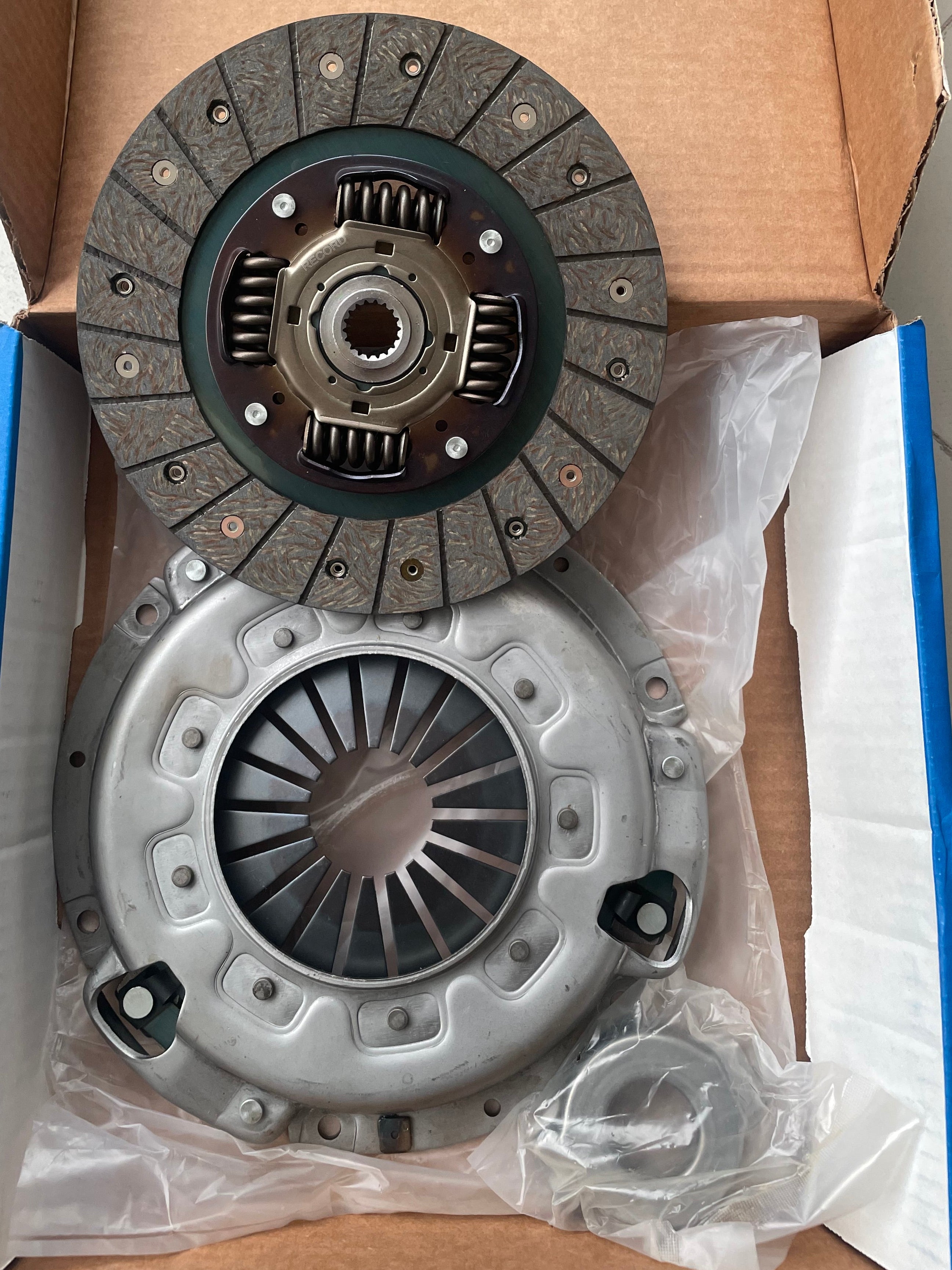Kit embrague Nissan Sentra B15 1.8 RECORD